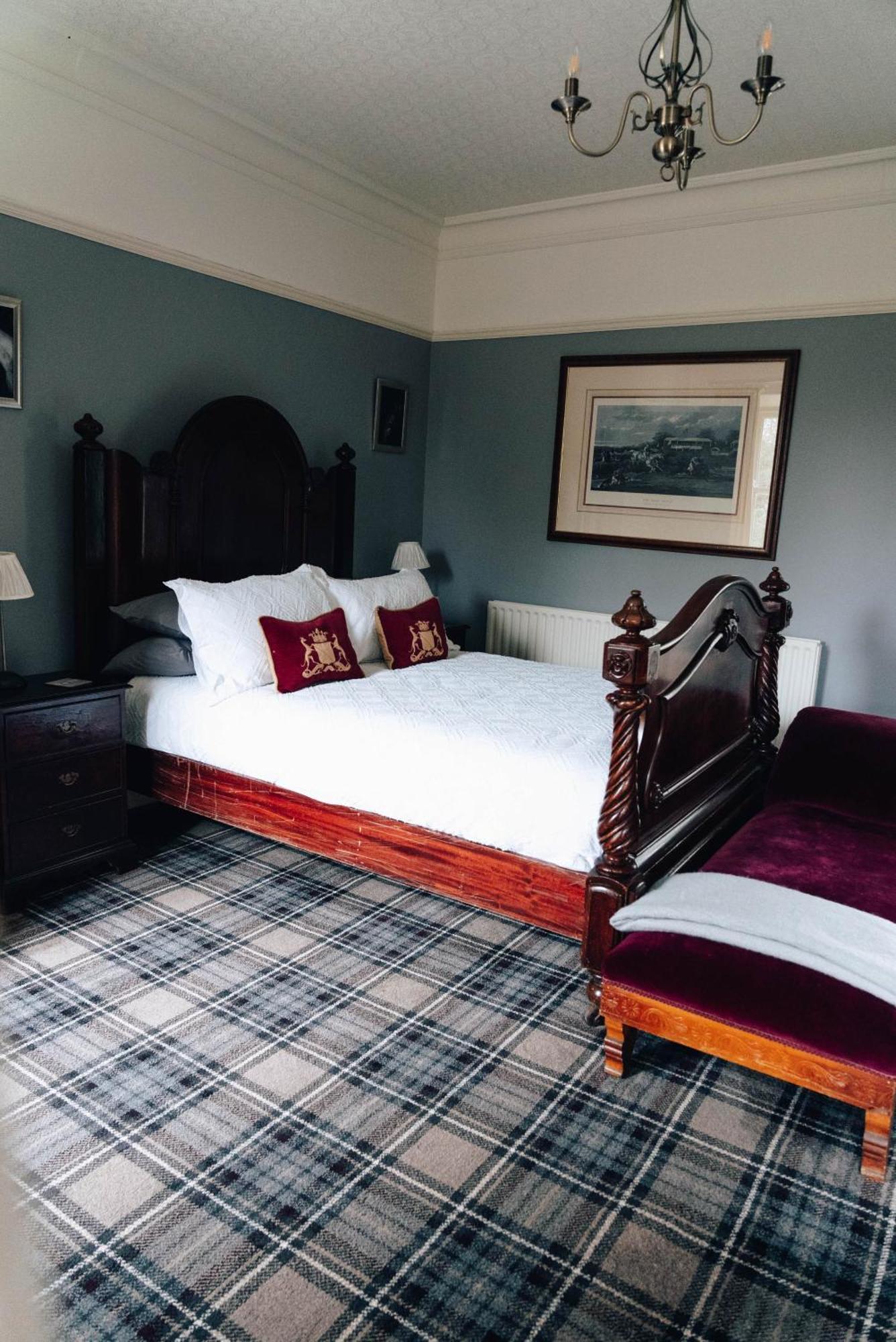 Luxury Accommodation In County Antrim With Riverside Hot Tub Kells 外观 照片