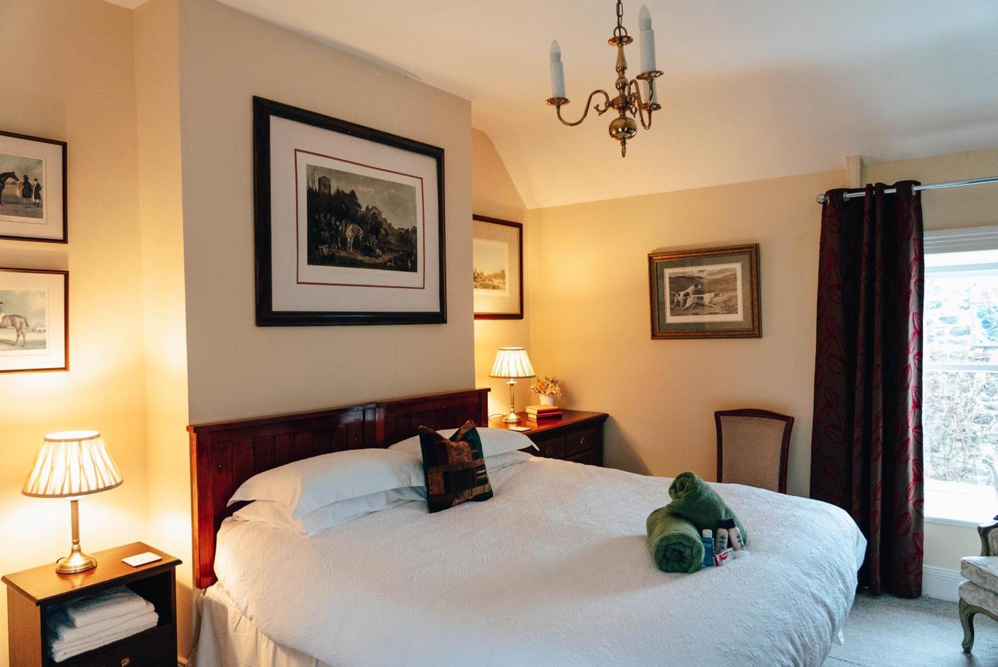 Luxury Accommodation In County Antrim With Riverside Hot Tub Kells 外观 照片
